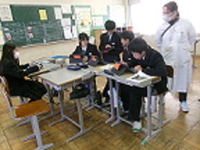 107-3.jpg