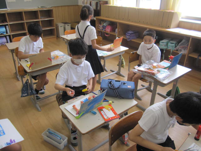 2005-2.jpg