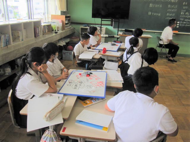 2012-2.jpg