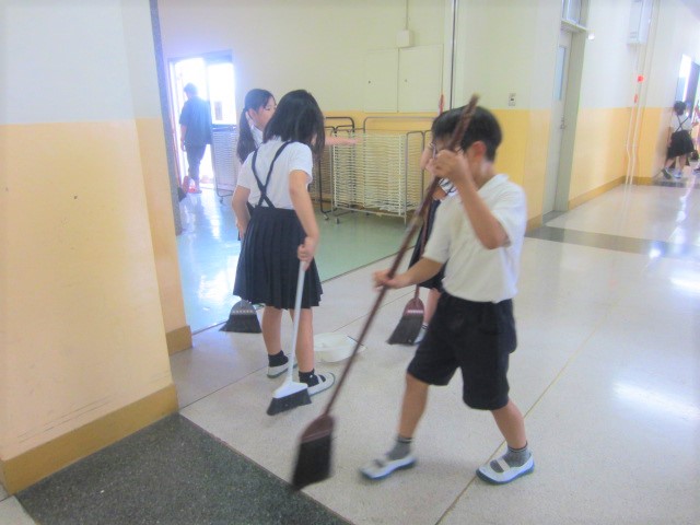 2196-2.jpg