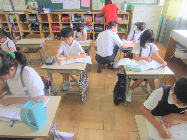 2261-2.jpg