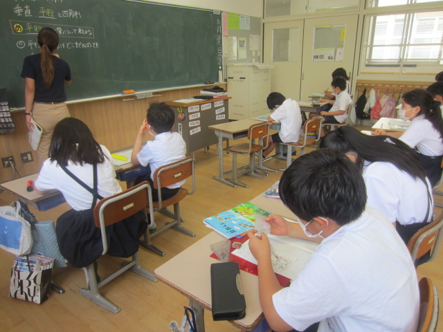 2304-1.jpg