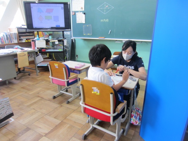2400-1.jpg