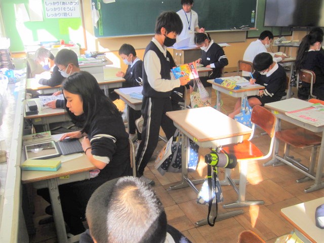 3202-2.jpg