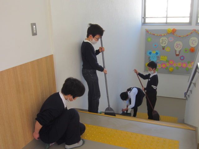 4012-2.jpg