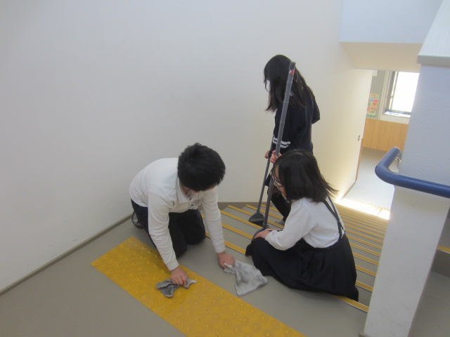 4012-3.jpg