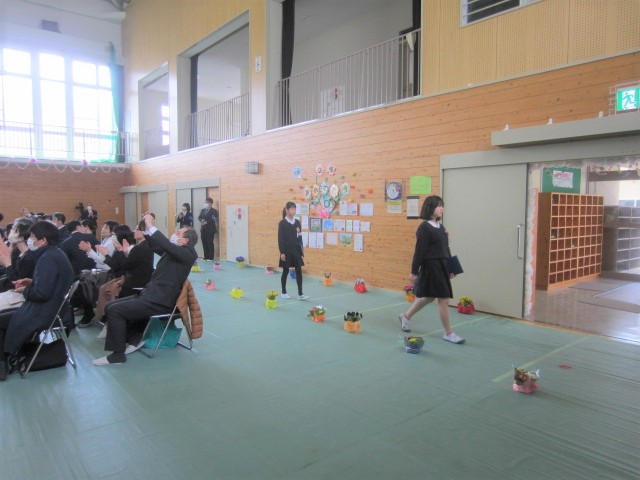 4028-3.jpg
