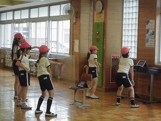 4051-2.jpg