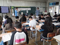 143-3.jpg