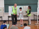 775-3.jpg