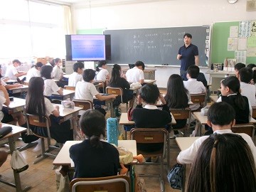 762-2.jpg