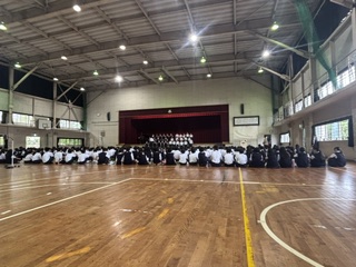 1000-3.jpg