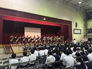1002-3.jpg