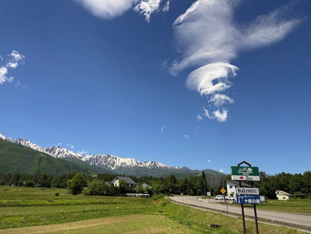 889-2.jpg